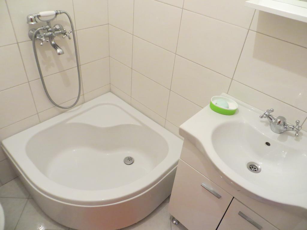 Apartments Kanli Kula 헤르섹 외부 사진